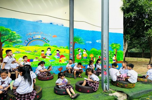 Một cuốn sách hay cho ta một điều tốt, một người bạn tốt cho ta một điều hay