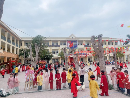 HỘI CHỢ XUÂN TRƯỜNG TIỂU HỌC NGHI PHÚ 1 – MỘT NGÀY HỘI TRÀN NGẬP NIỀM VUI